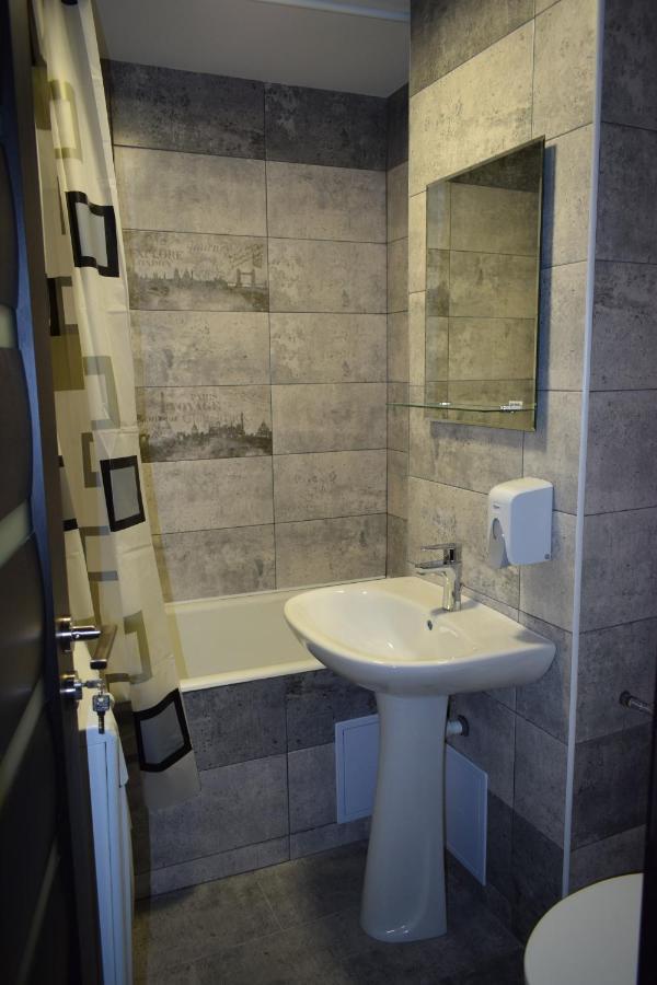 Apartament Palatul De Justitie Rhbm Бая-Маре Екстер'єр фото